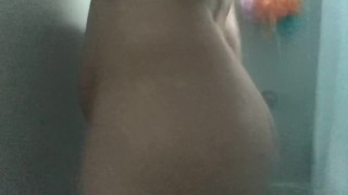 SHOWER WITH ME! - REDHEAD WITH TATTOOS SHAKES HUGE TITS AND FLASHES PUSSY