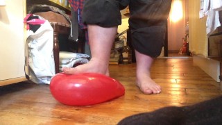 bawoon stomp clip