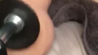 Milf plays with fuck mavhine