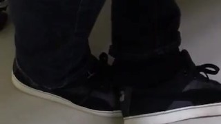 Shoeplay Video 012: Puma Shoeplay At Work