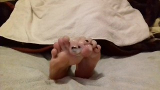 Spreading thick cum between my toes - cum on feet
