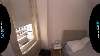 VirtualRealGay.com - Luxury Valentines day
