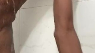 BBC EXPLOSIVE CUMSHOT IN SHOWER!!