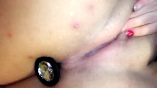 Stretching my ass with a new plug