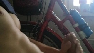 Teen athlete HUGE convulsing cumshot