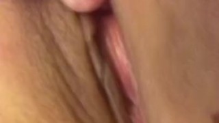 Pretty pussy masturbate