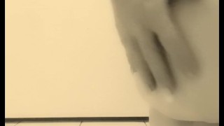 Contouring my ass , ready for a pounding
