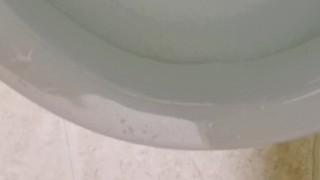Messy toilet piss spray