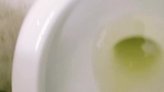 Messy toilet piss spray