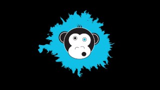 Brunette babe Gianna Michaels plays with her wet pussy