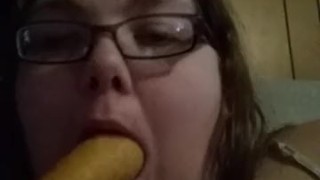me sucking a corndog 