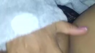 Heiße Amateuer Latina SexySoraya beim masturbieren