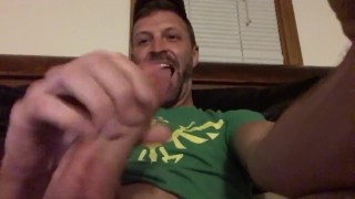 Jackin' It In Bed!!!