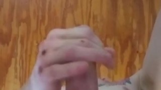 Twink Masturbates Up Close