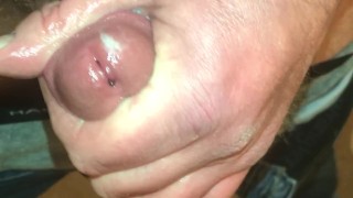 Quick jack off with cum