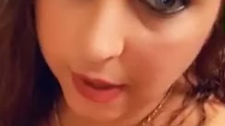 Trying to finger my booty