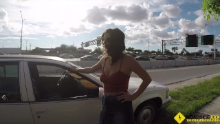 Roadside - Big booty girl stranded and fucked roadside