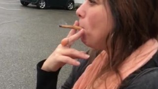 Cigarillo hard drag slowmotion