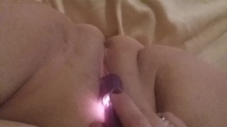 Using my toy to squirt