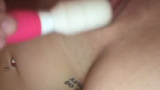 Vibrating clit 
