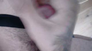 CLOSE UP WANK WITH CUMSHOT- WATCH HOW ALL MY HOT SPERM COMES OUT MY JAPS