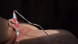 Using my pussy with my wand