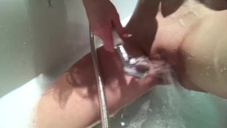 teenager is looking for a virtual sponsor