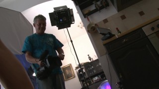 REAL UPSKIRT CAM TIME TO FAP with AMATEUR CAMERAMAN into the ASSES PANTIES