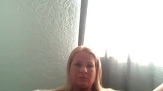 Lonely mom sneaks away for morning squirt