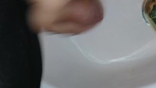 Jerking off quick cum shot