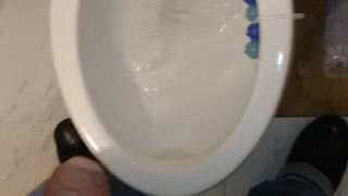 Watch me pee