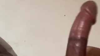 I get so many compliments on how my dick looks but never get no head lol