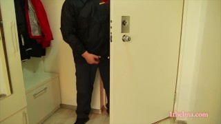 Dick Flash: Asian girl tease and caught DHL delivery guy jerk 