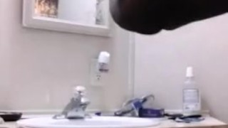 A lil nut