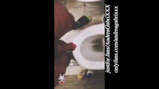 CAUGHT Piss in public- Exhibitionist.