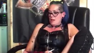 Chassidy Lynn - Smoking with toys