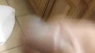 Early moring masturbate nut