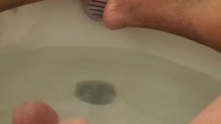 Twink plays with himself w/penis pump