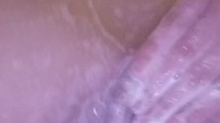 Shower pussy playing brunette
