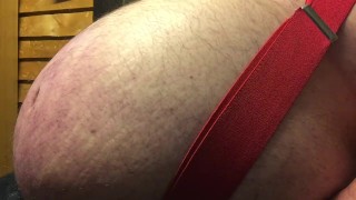 bloatin closeup clip