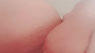 Latina bbw fists her fat pussy for the 1st time