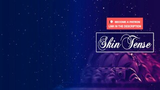 Wearing Latex on public escalator