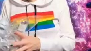 Norah Nova Opens Presents