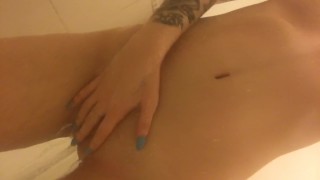 Gigi Rouge In The Shower