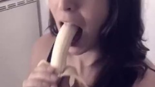 Deepthroating bananas