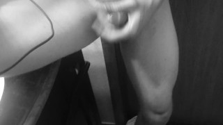 Quick Public Bathroom Pee