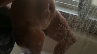 Good Monday morning stretch! Wow my pussy is ready for some cock
