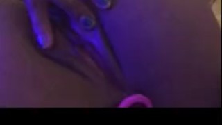 EBONY MILF SHAKES BOOTY, FLASHES TITS THEN SHOWS OFF BEAUTIFUL PINK PUSSY