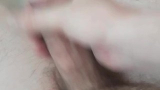 Jacking off in the bath