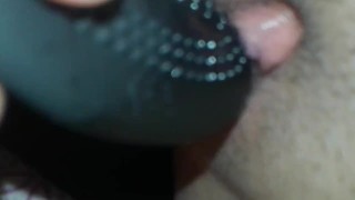 BBW shows off hard clit